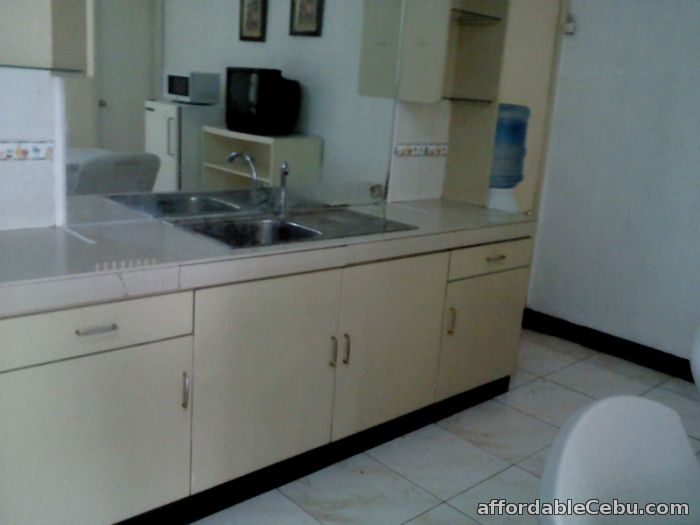2nd picture of APARTMENT NEAR AYALA For Rent in Cebu, Philippines