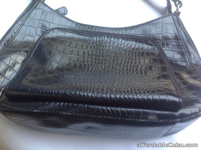 2nd picture of Used Black Shoulder Bag For Sale in Cebu, Philippines