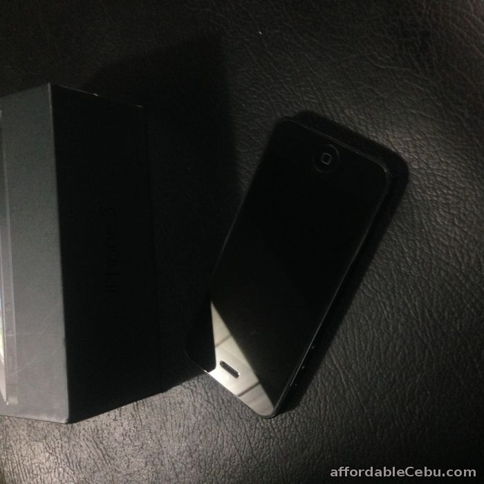 1st picture of ​iPhone 5 16GB Black Openline for Sale For Sale in Cebu, Philippines