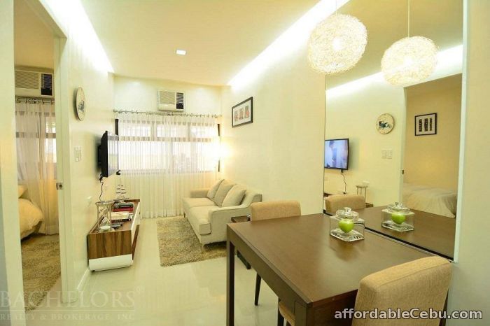 2nd picture of Mandaue PENTHOUSE FOR SALE at The Midpoint Residences For Sale in Cebu, Philippines