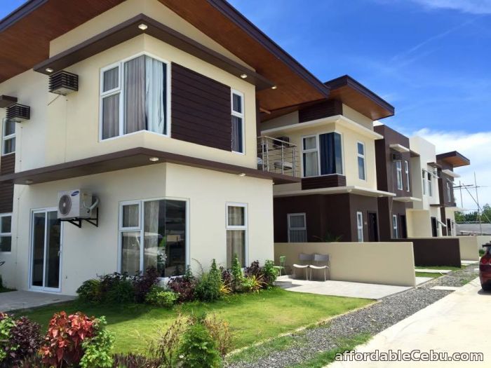 House For Sale in Maribago Mactan Gio Homes Goldmine Residences For