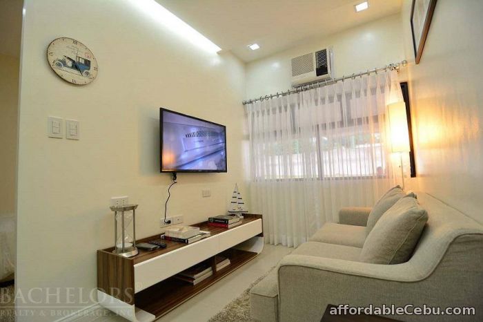 3rd picture of Mandaue PENTHOUSE FOR SALE at The Midpoint Residences For Sale in Cebu, Philippines