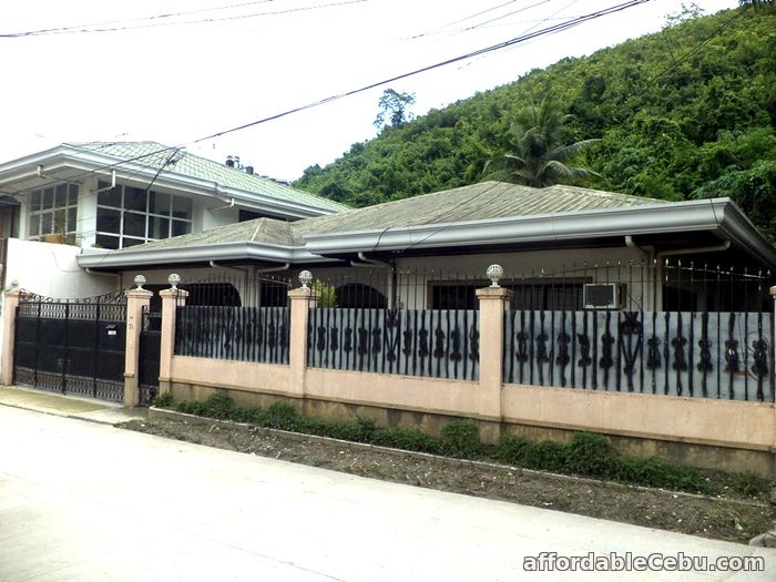 Lahug Cebu City House and Lot for Sale Bungalow 3 bedrooms For Sale