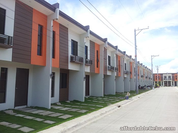 1st picture of Baratu nga House and Lot sa Lapulapu. EVISSA - 2-Storey Townhouses For Sale in Cebu, Philippines
