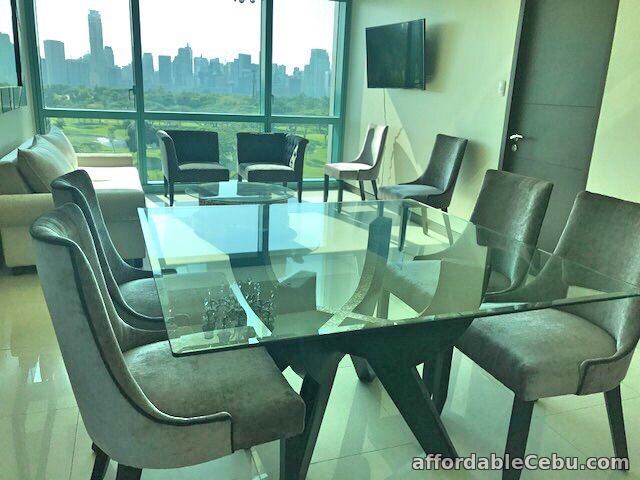 2nd picture of For Lease: 8FORBESTOWN Condominium For Rent in Cebu, Philippines