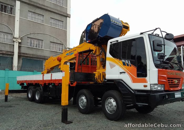 2nd picture of 15 tons crane truck for sale For Sale in Cebu, Philippines