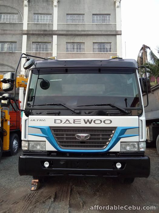 1st picture of 10 wheeler tractor head Cummins engine For Sale in Cebu, Philippines