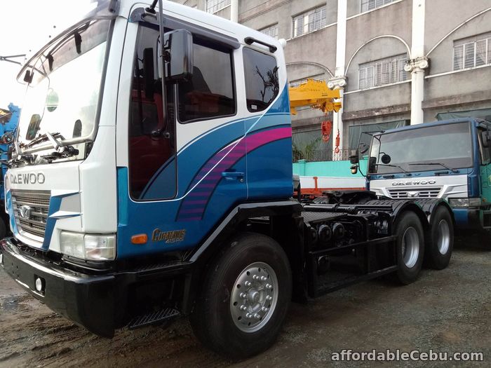 4th picture of 10 wheeler tractor head Cummins engine For Sale in Cebu, Philippines