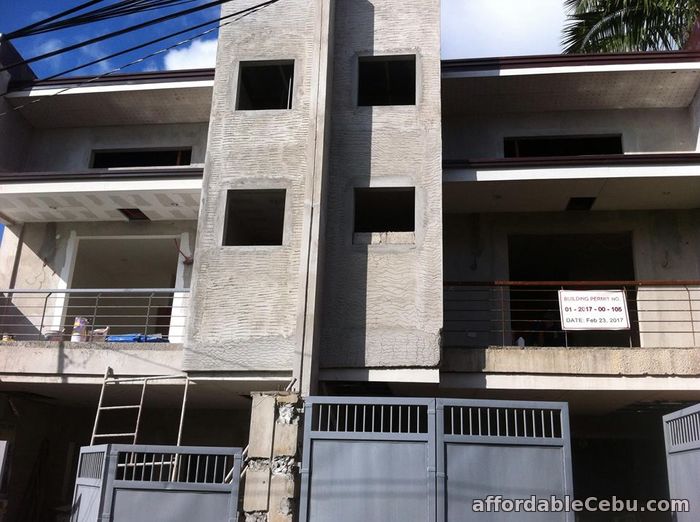 2nd picture of Brielle Unit for sale at White Hills Banawa Cebu City For Sale in Cebu, Philippines