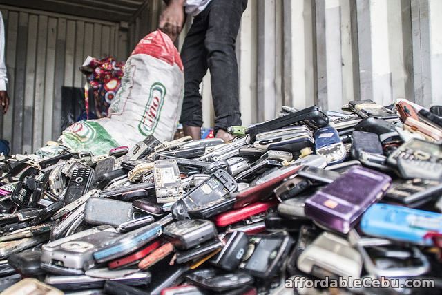 3rd picture of Buyer of Damaged Cellphones in Cebu, Philippines Wanted to Buy in Cebu, Philippines