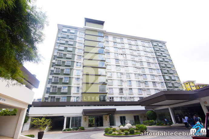 2nd picture of Condo For Sale & Ready Occupancy - Bamboo Bay Resort Condominium(STUDIO UNIT) Hernan Cortes Corner F. Cabahug St., Cebu For Sale in Cebu, Philippines