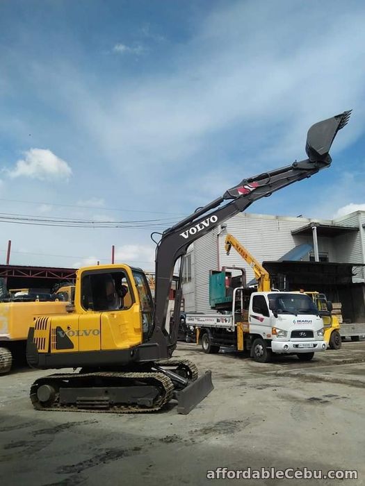 1st picture of VOLVO SAMSUNG EC55B (CRAWLER) For Sale in Cebu, Philippines