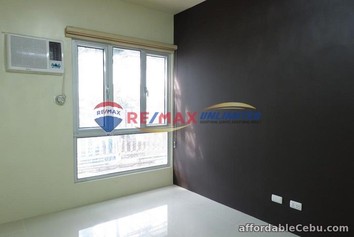 4th picture of RARE MONTANE (BGC) 1BR with Balcony For Lease For Rent in Cebu, Philippines