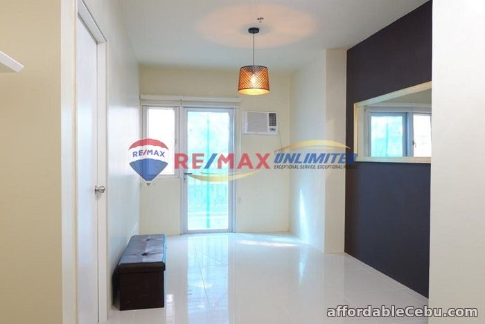 2nd picture of RARE MONTANE (BGC) 1BR with Balcony For Lease For Rent in Cebu, Philippines