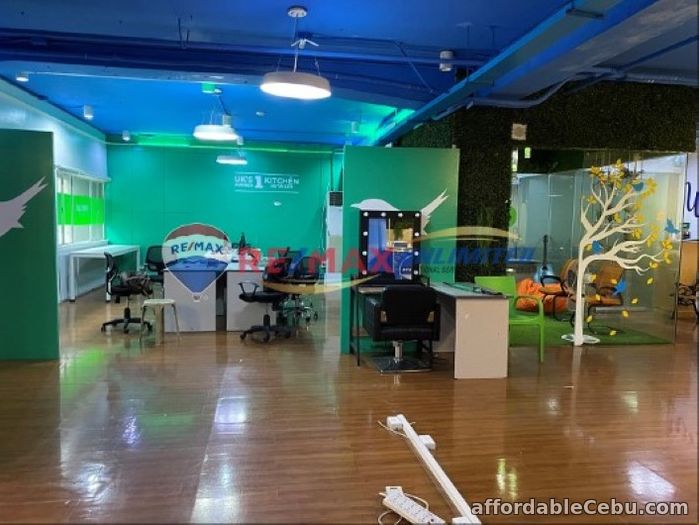 5th picture of Office Space in Salcedo St. Legaspi Village For Lease For Rent in Cebu, Philippines