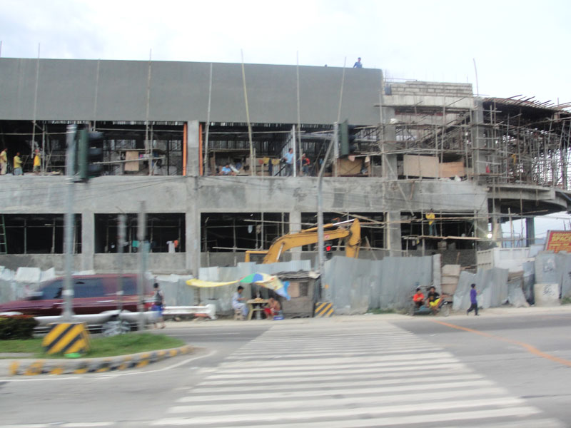 Gaisano Capital SRP Branch under construction