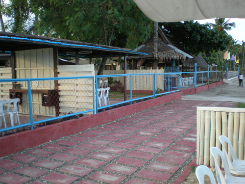 Guanzon Beach Resort Picture