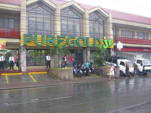 Puregold Zapote Arcade