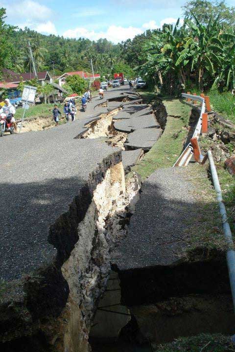 Earthquake in Negros Occidental