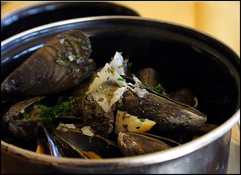 Asian-Style Greenshell Moules mariniere